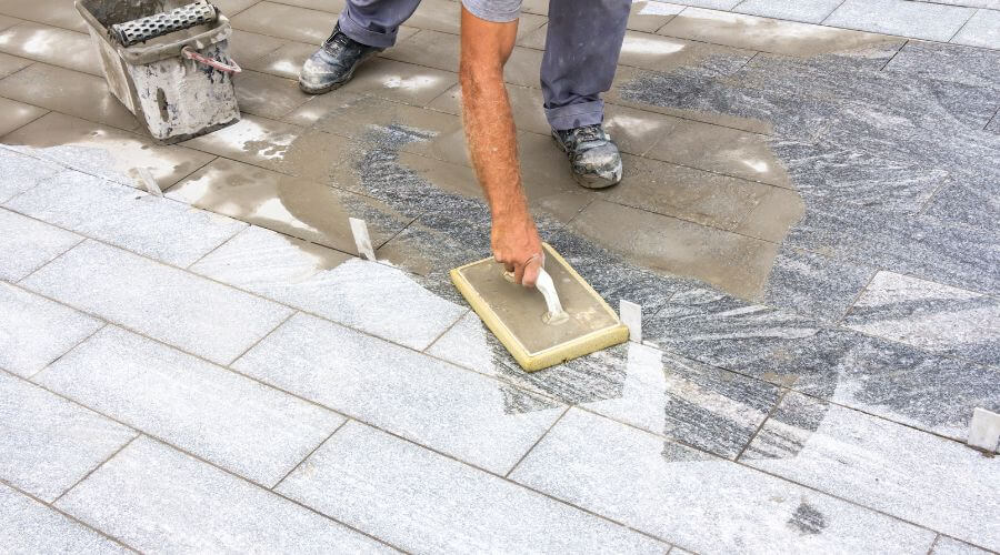 Expert Emergency Roof Repairs services in Rayland, OH